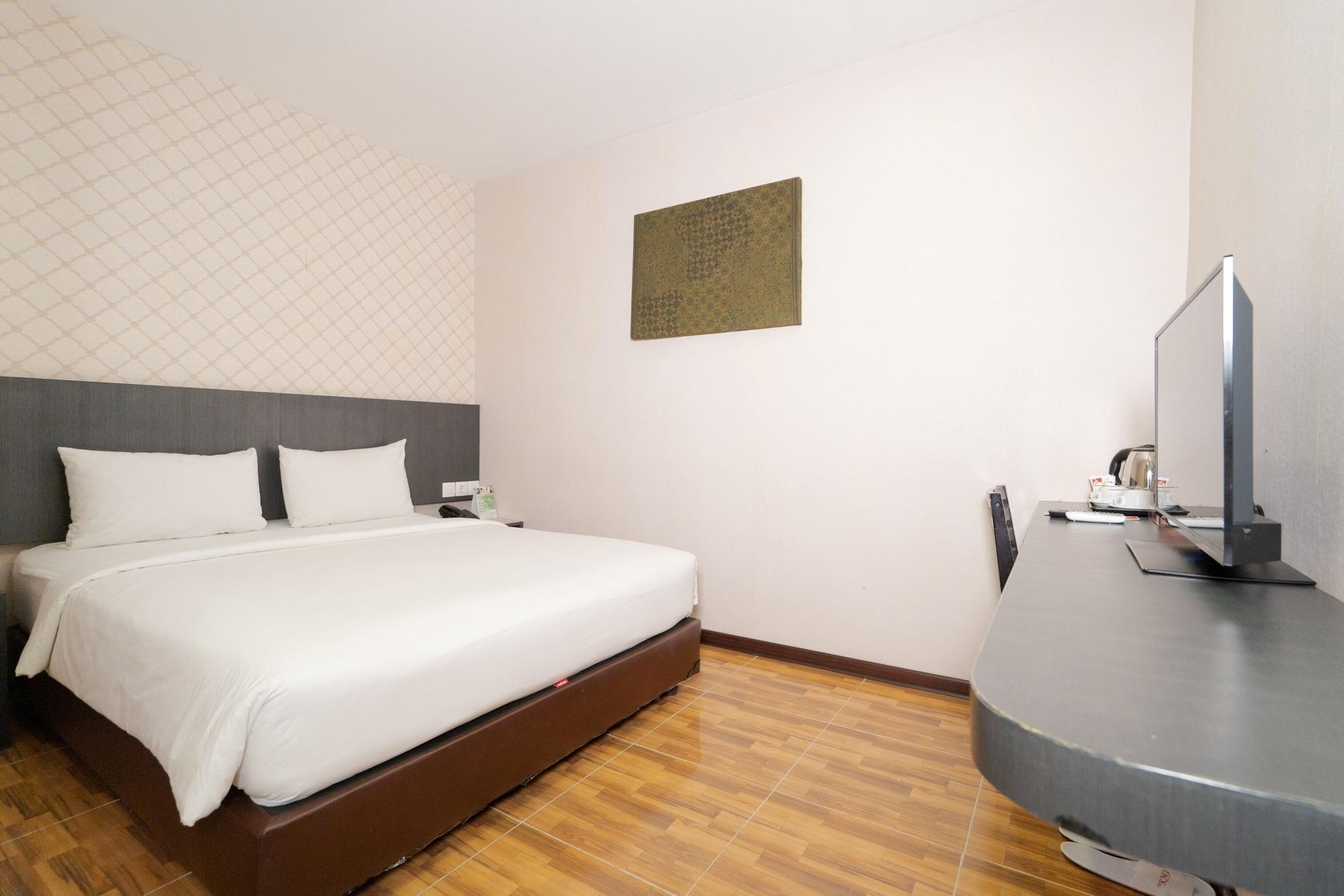 Crew Express Hotel Lubukpakam Exteriér fotografie